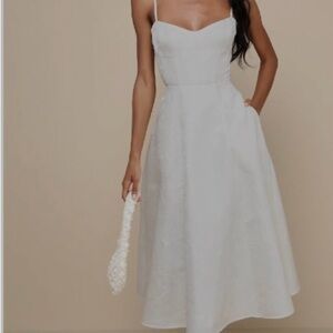 Lulu's Elegant Jacquard bustier White Midi Dress with pockets